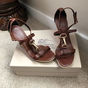 Burberry Wedges Great condition size 36 AUT